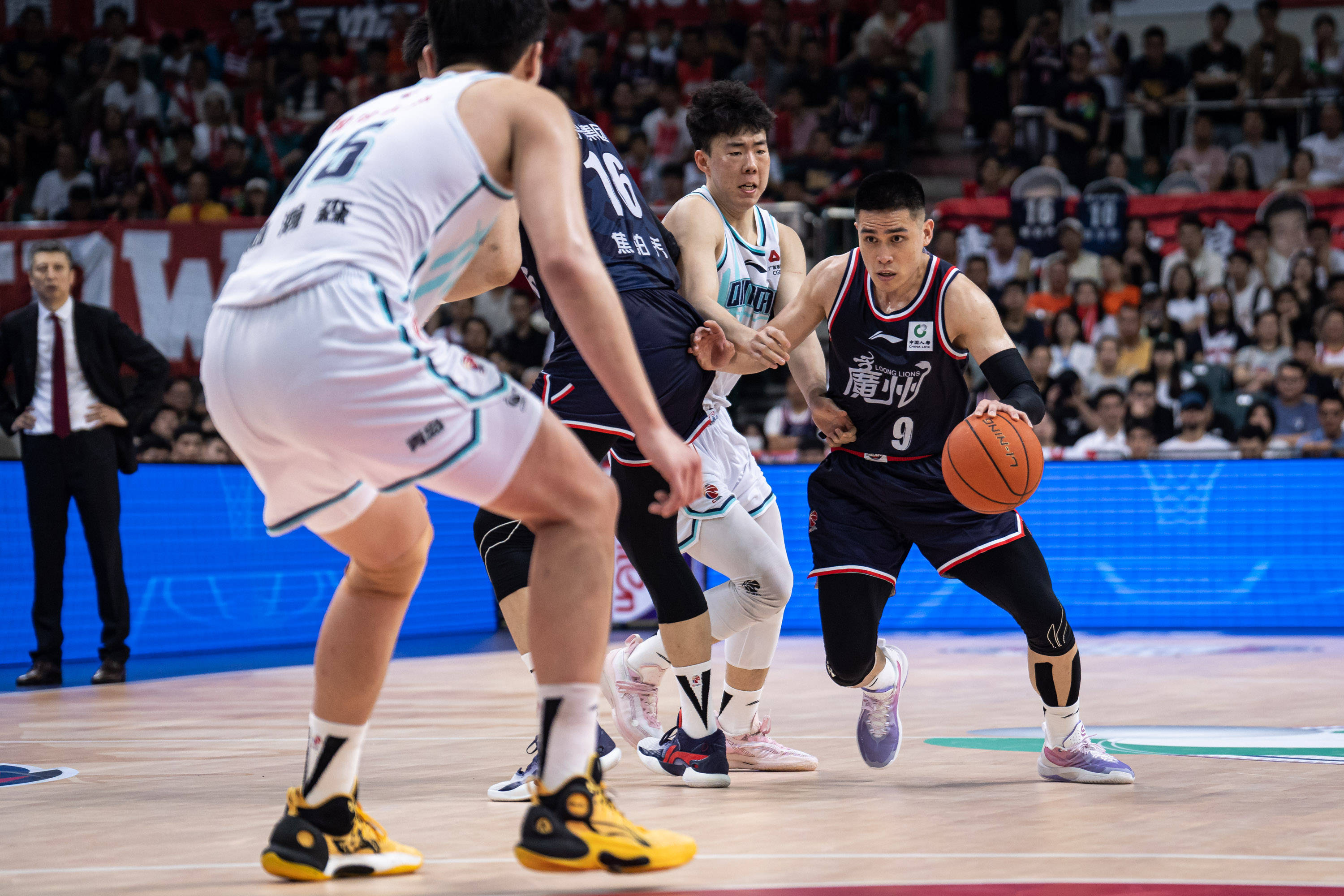 A的球迷知 A的球迷知