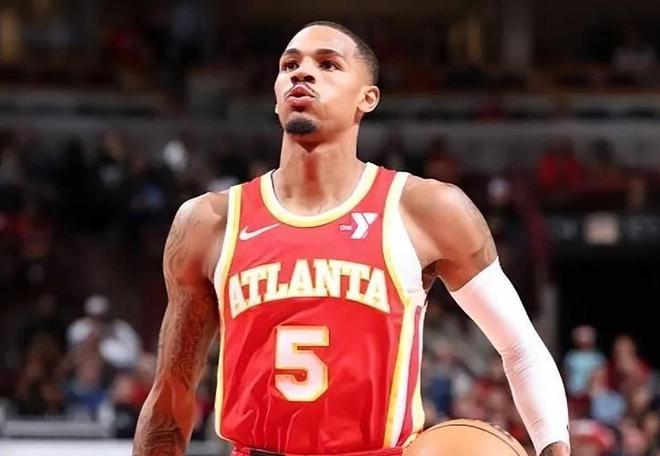 翁泓阳的突 翁泓阳的突